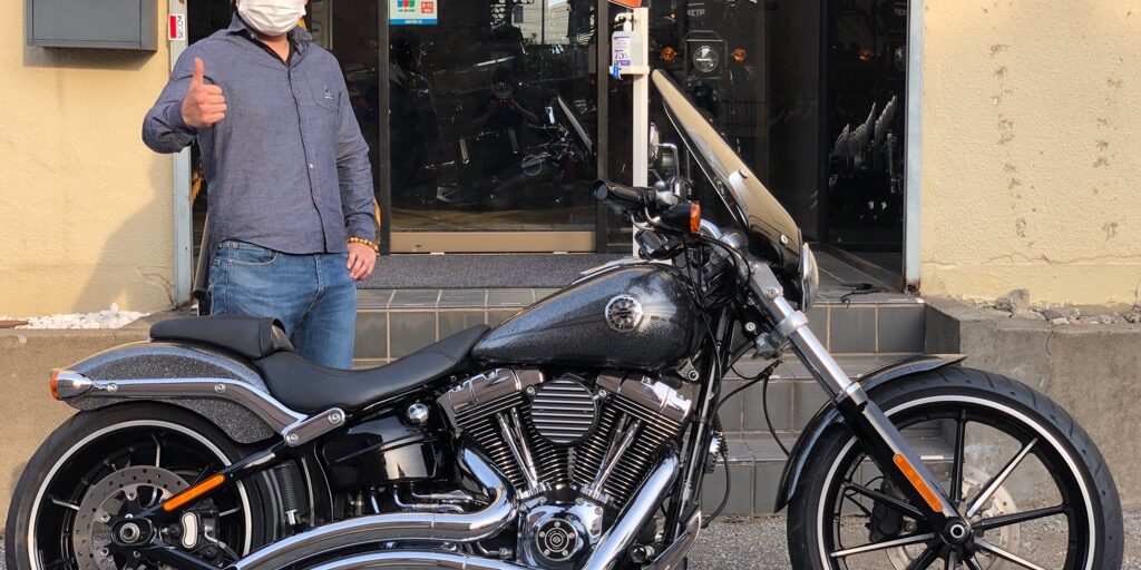 大人気 ブレイクアウトのご納車 大型バイク ハーレーカスタム ジーラックス G Lux Motoring
